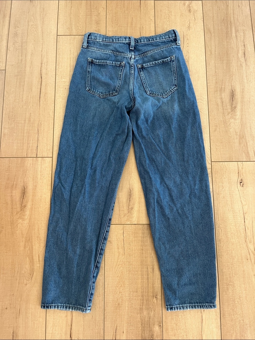 Banana Republic Medium Blue High-Rise Barrel Fit Jeans - Picture 3 of 4